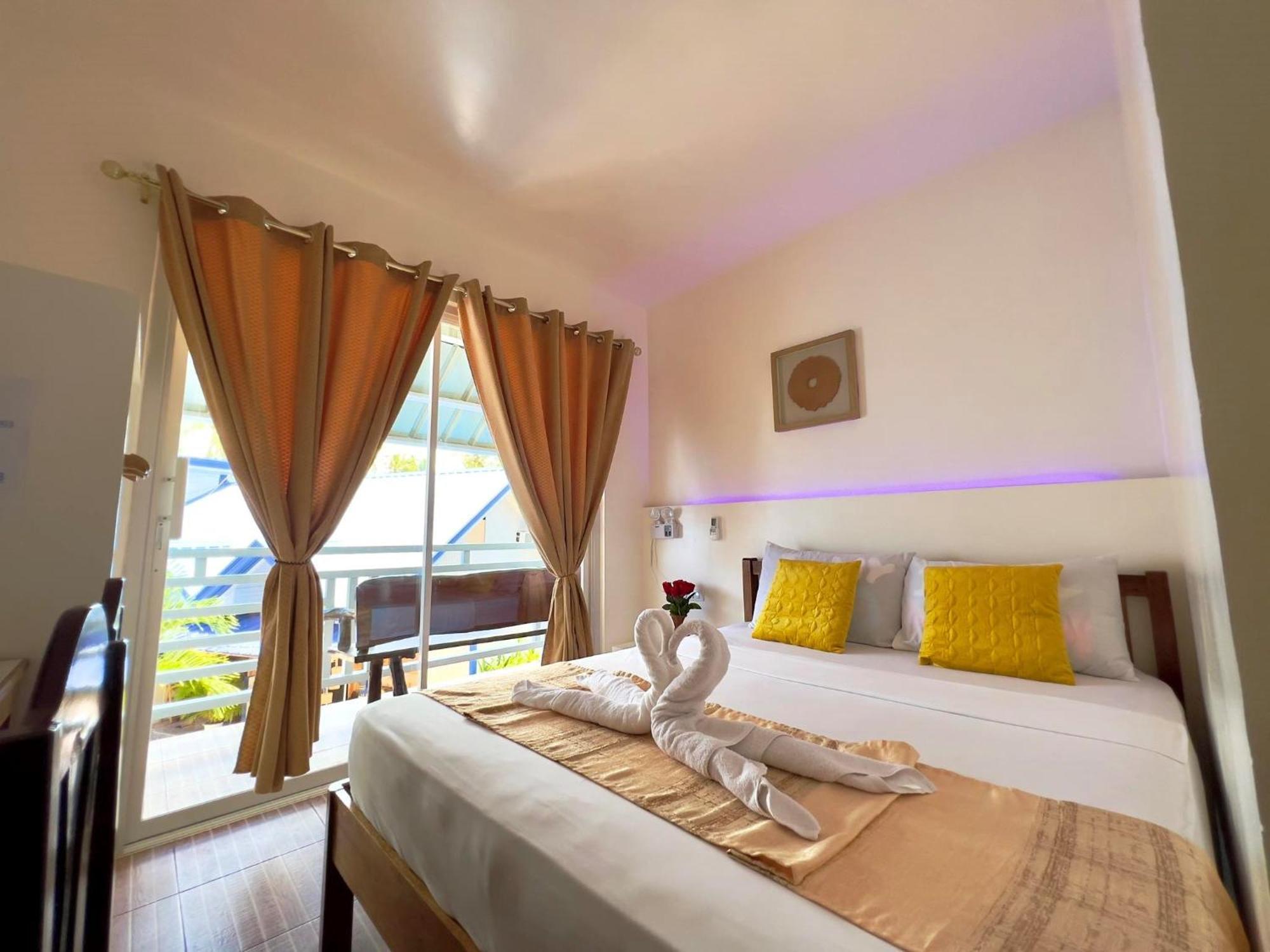 Foxtail Siargao Island Guesthouse General Luna  Buitenkant foto